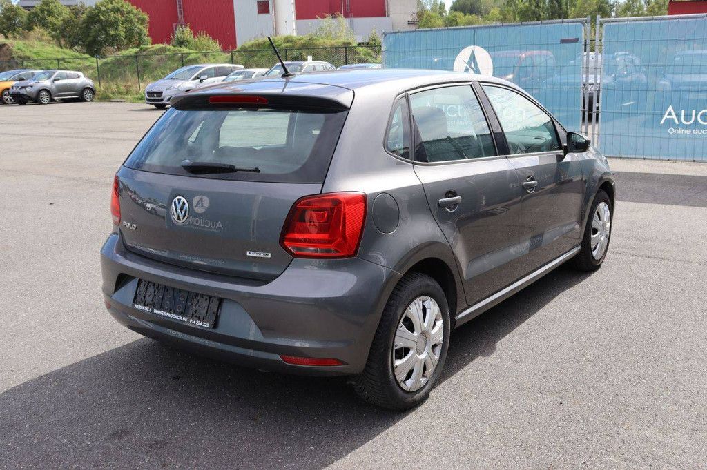 Passenger car Volkswagen Polo Petrol 75hp 2014 (Margin)