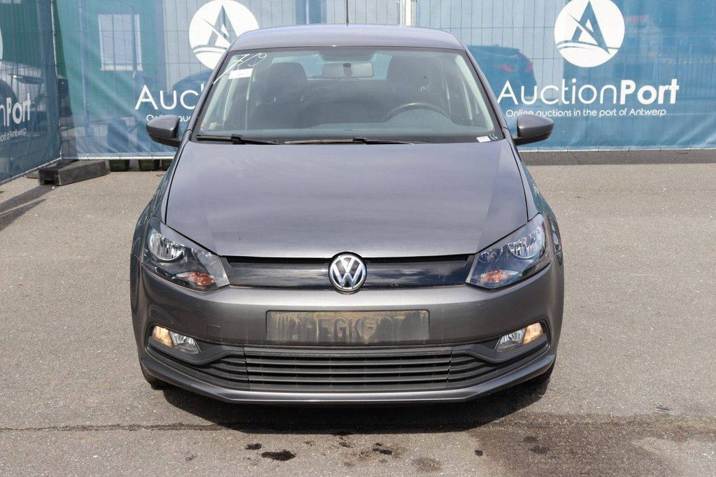 Passenger car Volkswagen Polo Petrol 75hp 2014 (Margin)