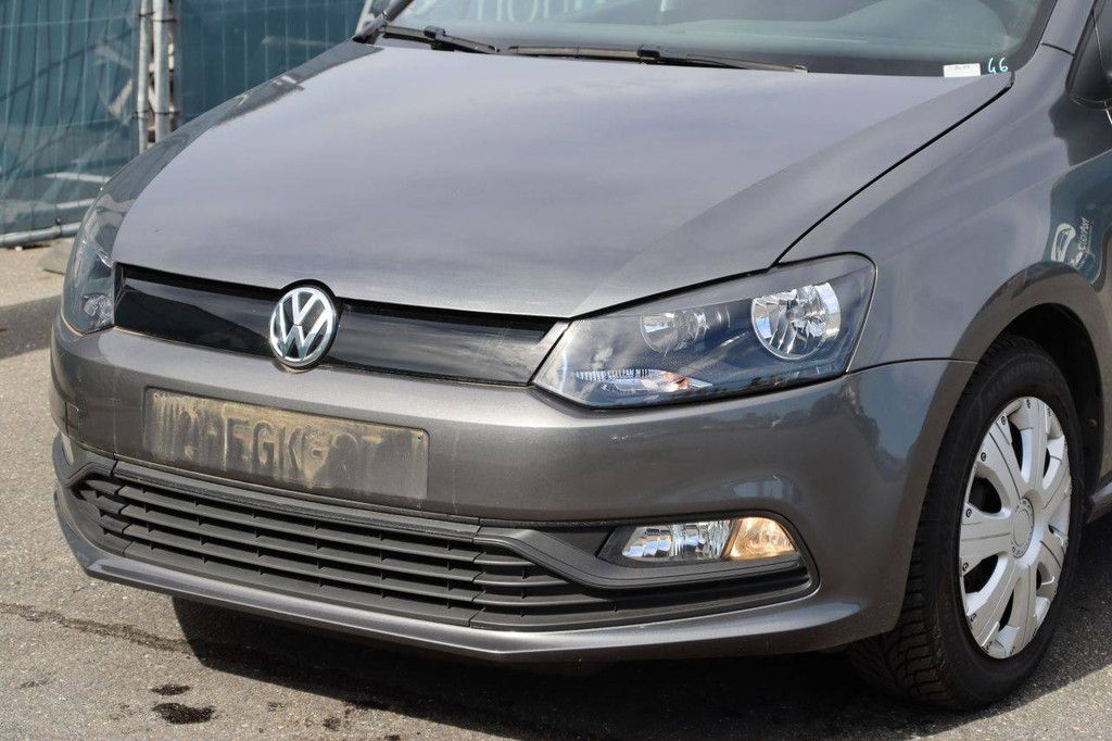 Passenger car Volkswagen Polo Petrol 75hp 2014 (Margin)