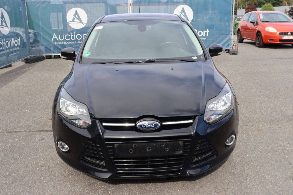 Personenauto Ford Focus Benzine 125pk 2012 (Marge)