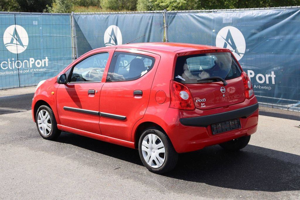Pkw Nissan Pixo Benzin 68 PS 2010 (Margin)