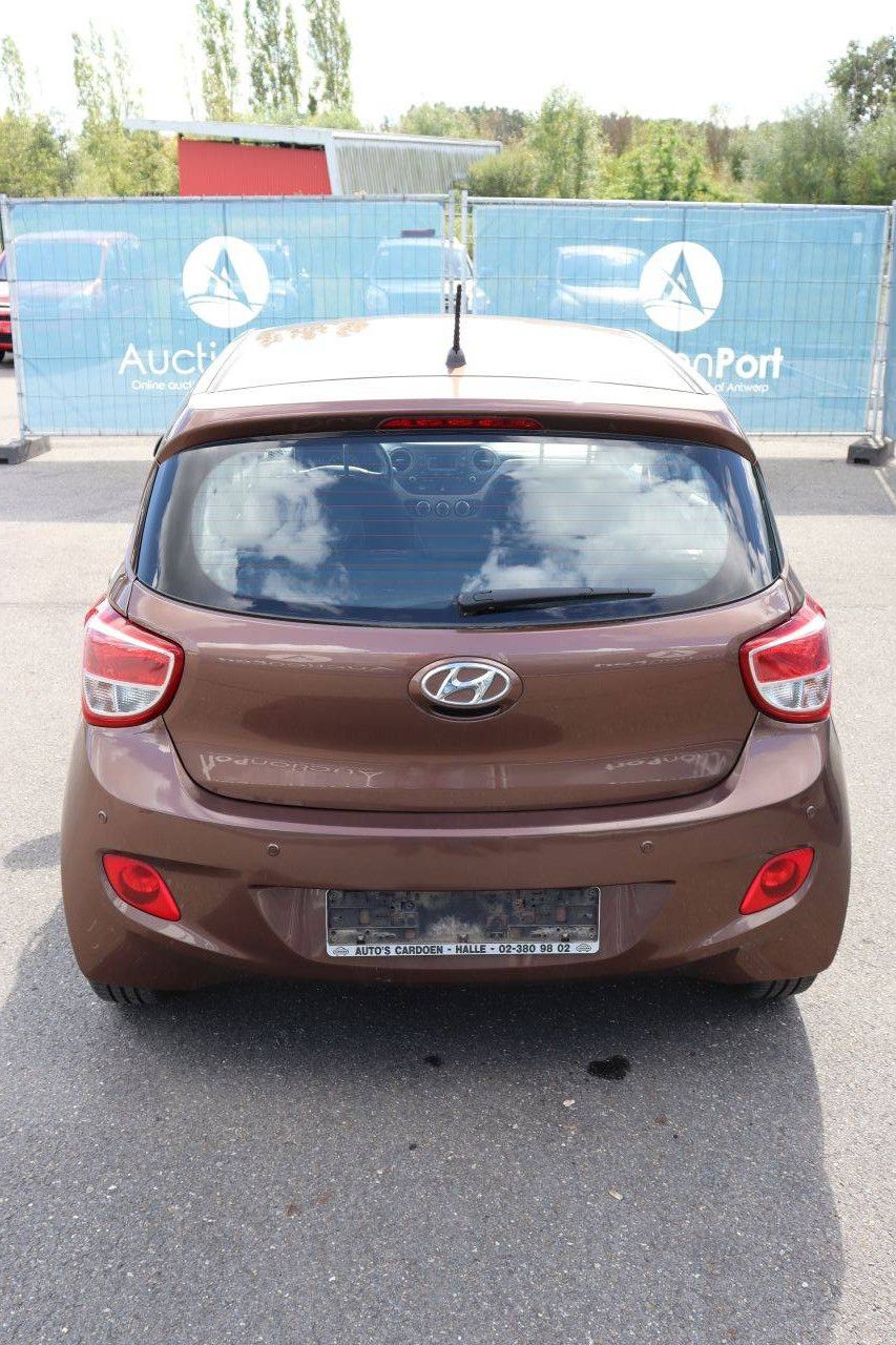 Hyundai i10 Petrol 66hp Passenger Car 2016