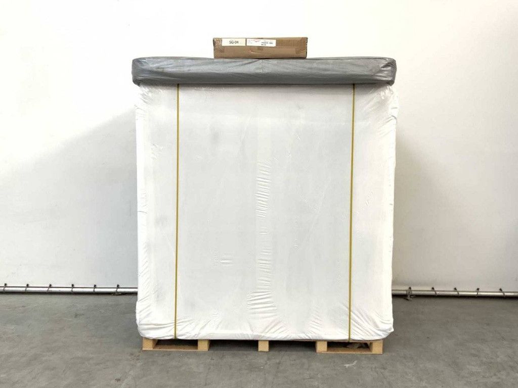 Jacuzzi London mit nordischer Isolierung, 5 Personen, Neu