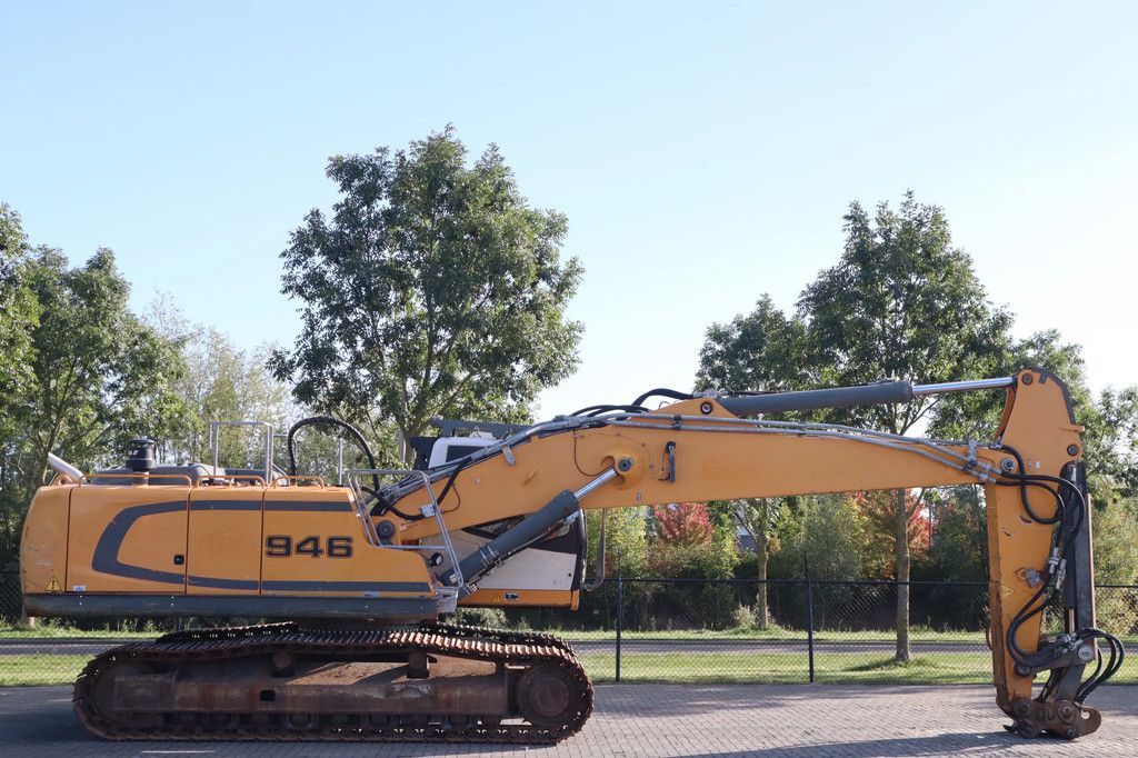 Liebherr R946 LC | STRAIGHT BOOM | TILT CAB | LIKUFIX