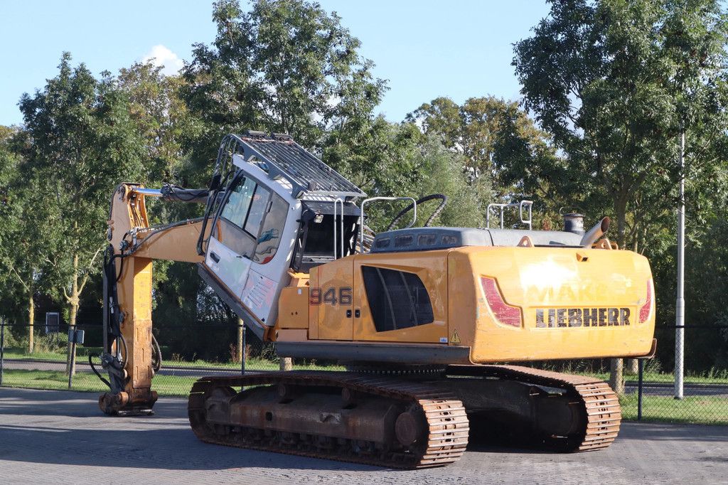 Liebherr R946 LC | STRAIGHT BOOM | TILT CAB | LIKUFIX