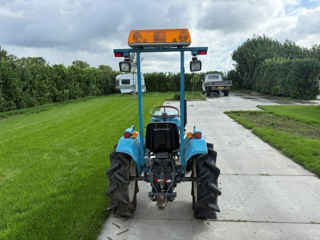 Mitsubishi D1500