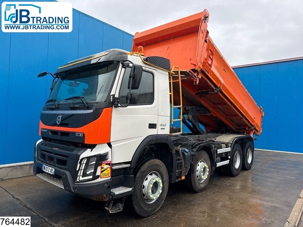 Volvo FMX 450 8x4, Euro 6, hub reduction