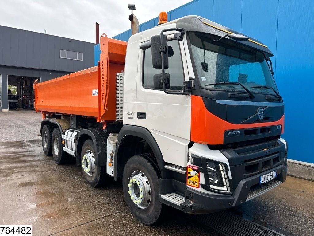 Volvo FMX 450 8x4, Euro 6, hub reduction