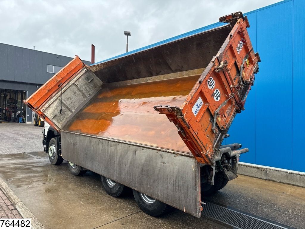 Volvo FMX 450 8x4, Euro 6, hub reduction