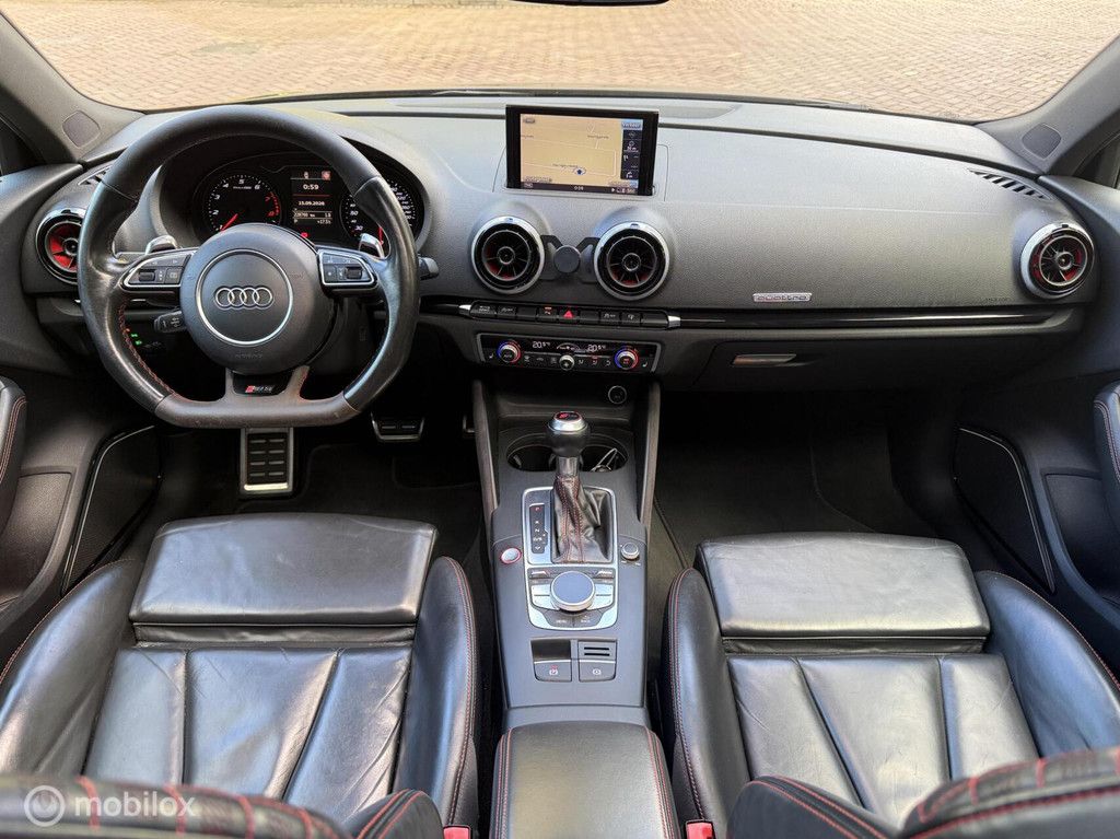 Audi RS3 2.5 TFSI RS3 quattro |Pano|RS Seats|Vol Onderh|B&O