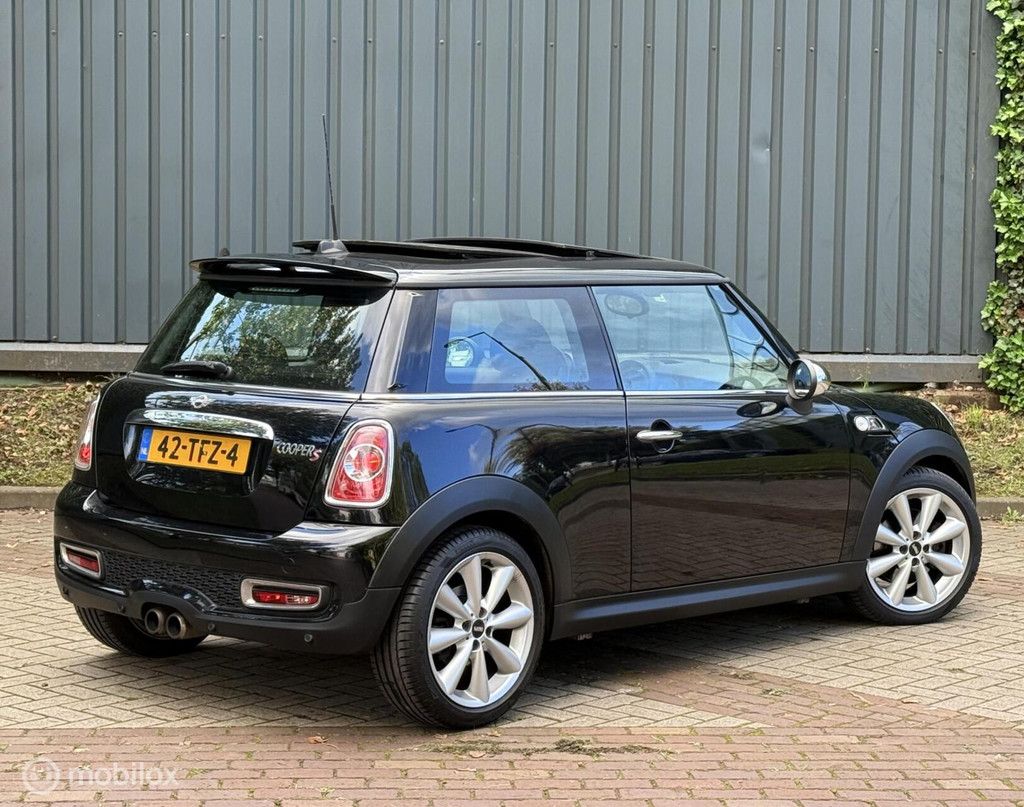 Mini 3-Deurs 1.6 Cooper S 10 Years IIPano|Stoelverw|Automaat