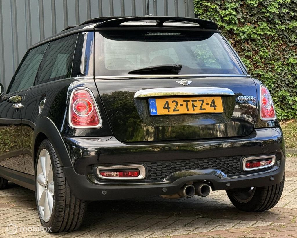 Mini 3-Deurs 1.6 Cooper S 10 Years IIPano|Stoelverw|Automaat