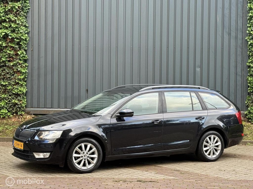 Skoda Octavia Combi 1.2 TSI 2e Eignr|Navi|Pdc|Trekhaak|Lmv
