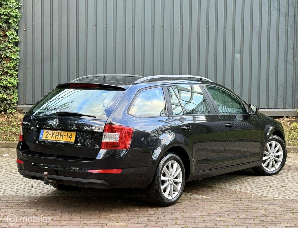 Skoda Octavia Combi 1.2 TSI 2e Eignr|Navi|Pdc|Trekhaak|Lmv