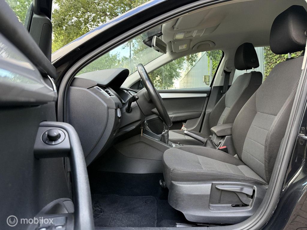 Skoda Octavia Combi 1.2 TSI 2e Eignr|Navi|Pdc|Trekhaak|Lmv