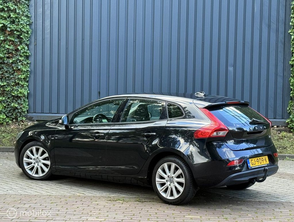 Volvo V40 1.6 D2 |Automaat|LED|Navi|Trekhaak|Boekjes