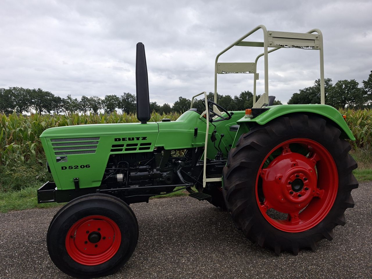 Deutz D-5206 | Refurbished en motor gereviseerd