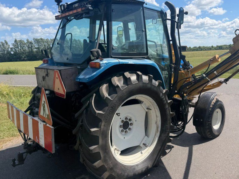 New Holland TS100 Fin TS100 med rabatklipper