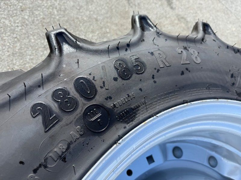 Mitas AC85 280/85 R28