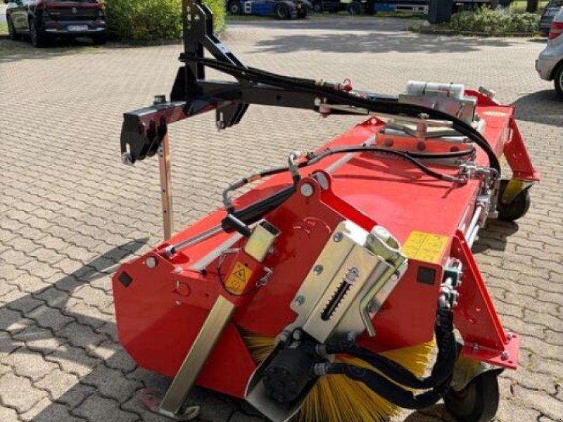 Adler Arbeitsmaschinen K 600