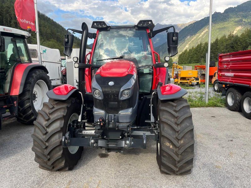 Lindner Lintrac 130 (Stufe 5) 4Rad-Lenkung