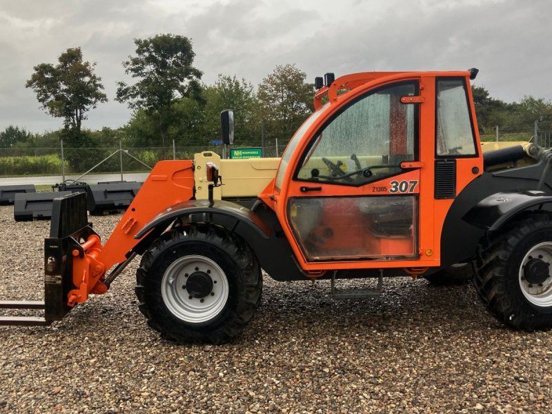 JLG 307