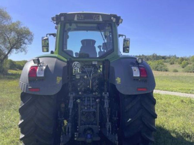 Fendt 828 VARIO S4 PROFI PLUS