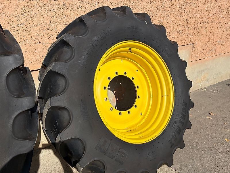 John Deere Pflegeräder für 7R / 8R Traktoren