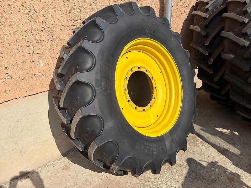 John Deere Pflegeräder für 7R / 8R Traktoren