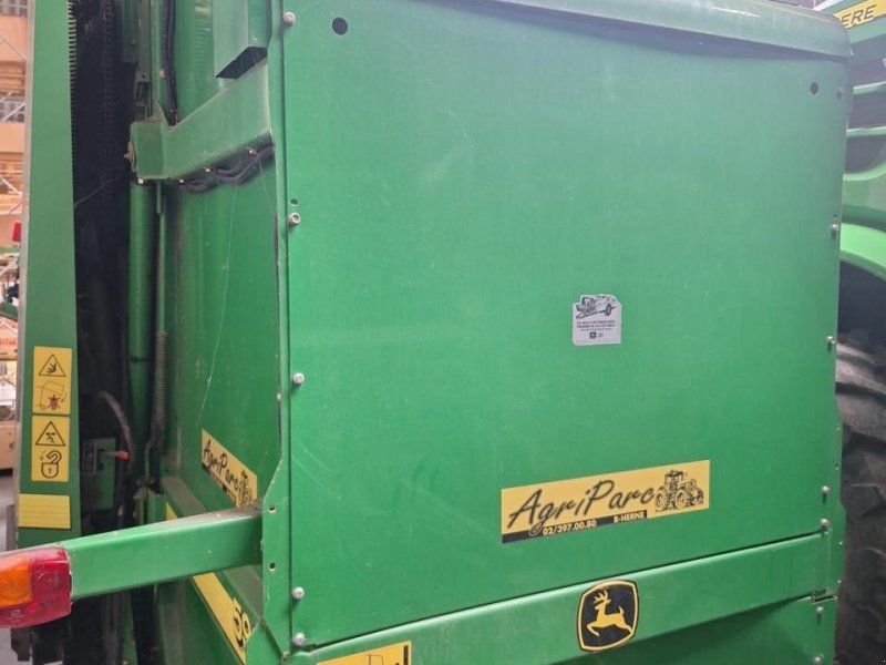 John Deere 592