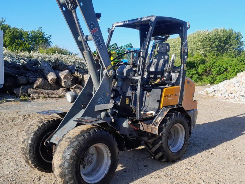 Giant V452T HD X-tra