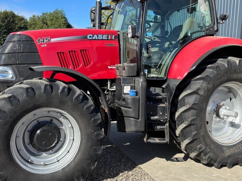Case IH Puma 145 CVX Frontlift og aff foraksel