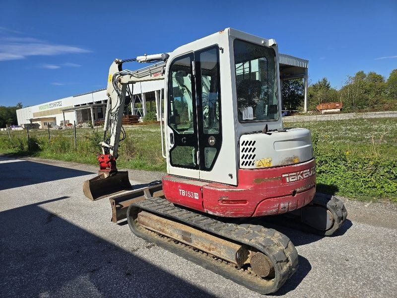 Takeuchi TB153FR