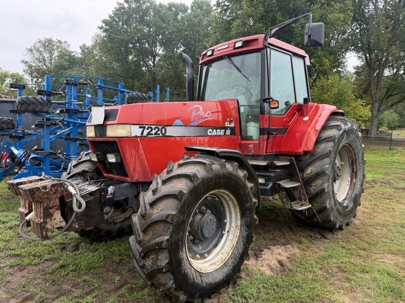 Case IH Magnum 7220 Pro