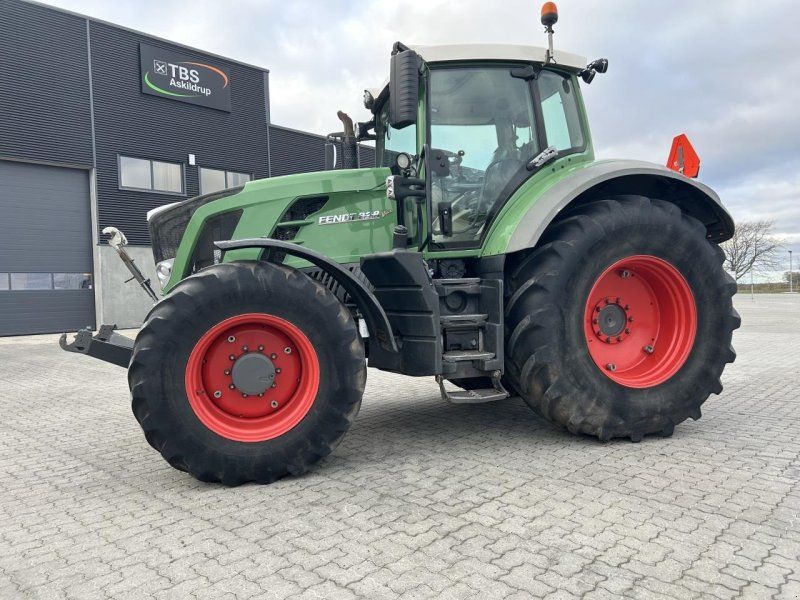 Fendt 828 VARIO SCR