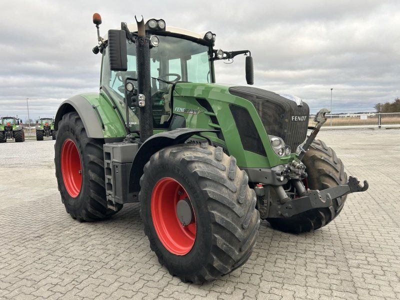 Fendt 828 VARIO SCR