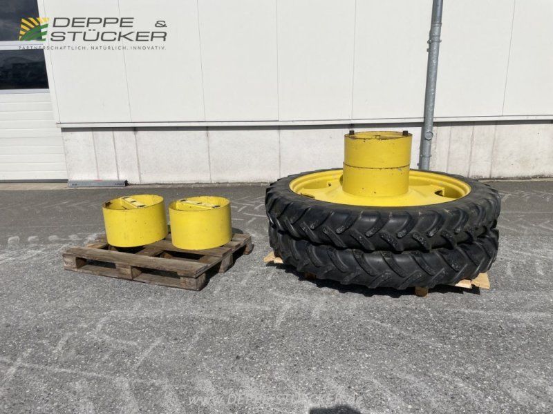 Michelin Zwillingsräder 230/95 R48 incl. Kupplungen
