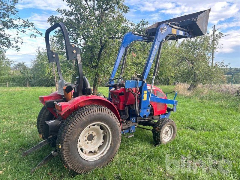 Mahindra 254 4WD