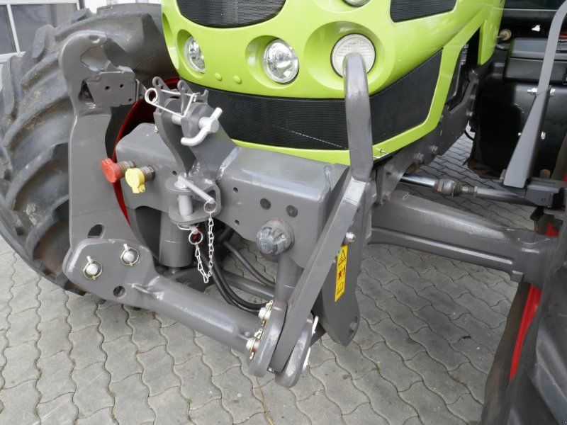 Claas Arion 520 CIS