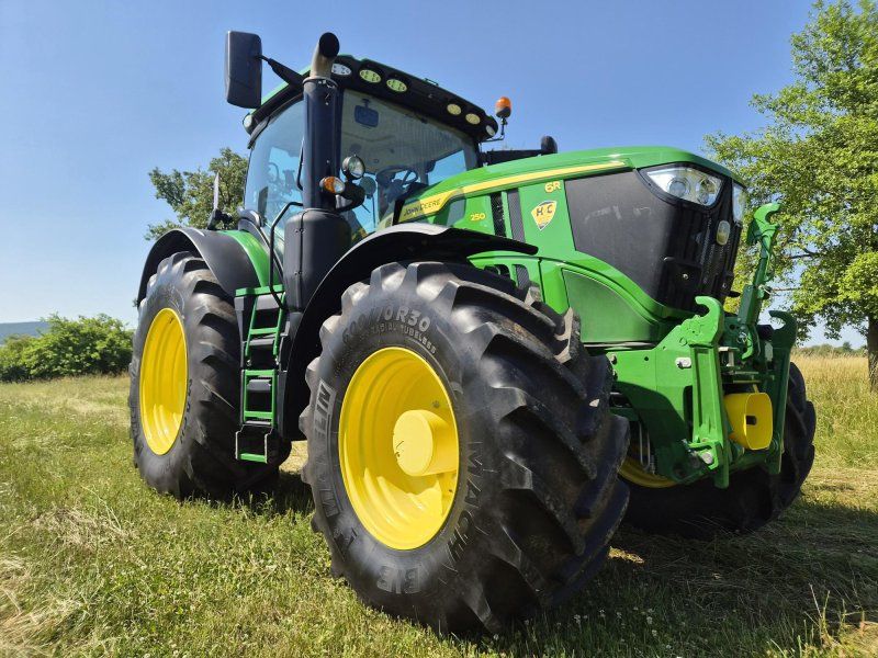 John Deere 6R 250 mit Garantieverlängerung b52