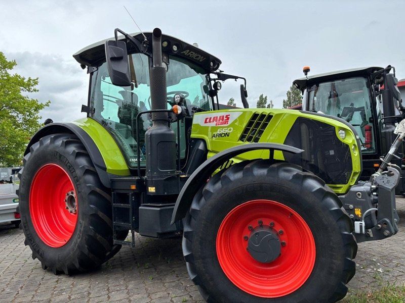 Claas ARION 660 CMATIC CIS+