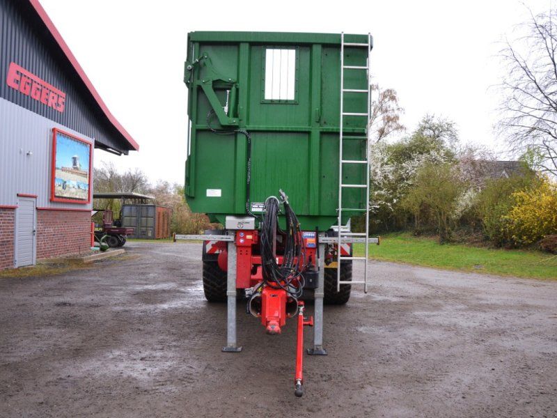 Kröger MUK 303