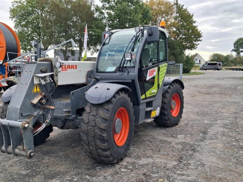 Claas SCORPION 9055