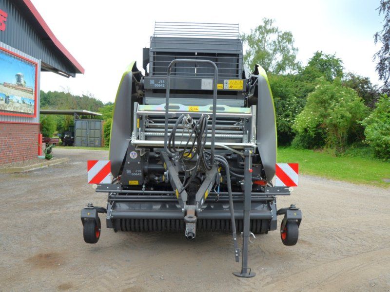 Claas VARIANT 585 RC PRO