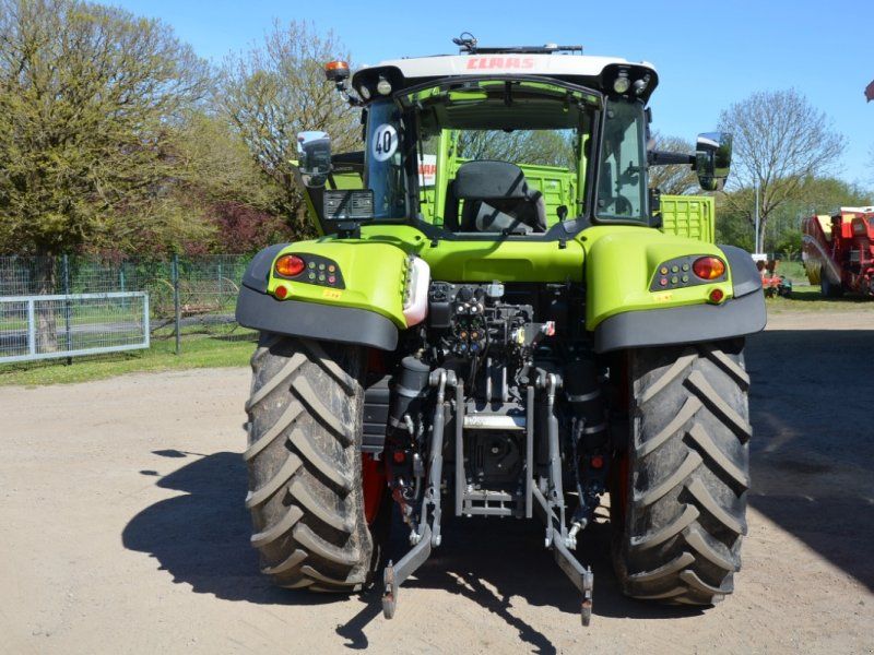 Claas ARION 470 CIS+