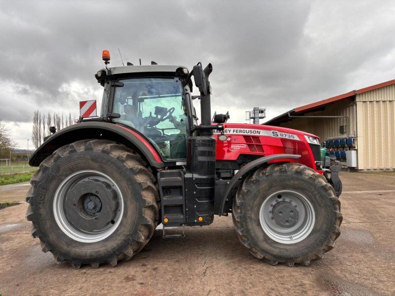 Massey Ferguson 8735 S Dyna VT