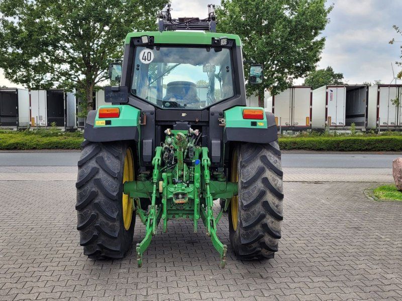John Deere 6400 DEFEKT
