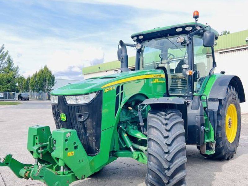 John Deere 8295R