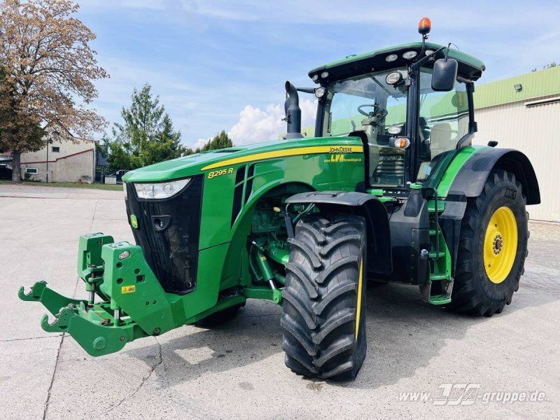 John Deere 8295R