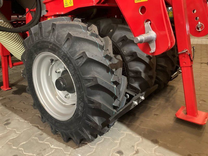 Pöttinger AEROSEM 6002 FDD